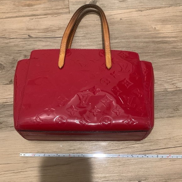 Louis Vuitton red Vernis MM mini Houston date code SN1123 - Picture 3 of 12